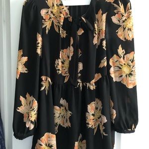 DR2 silky shirt perfect for the Spring season